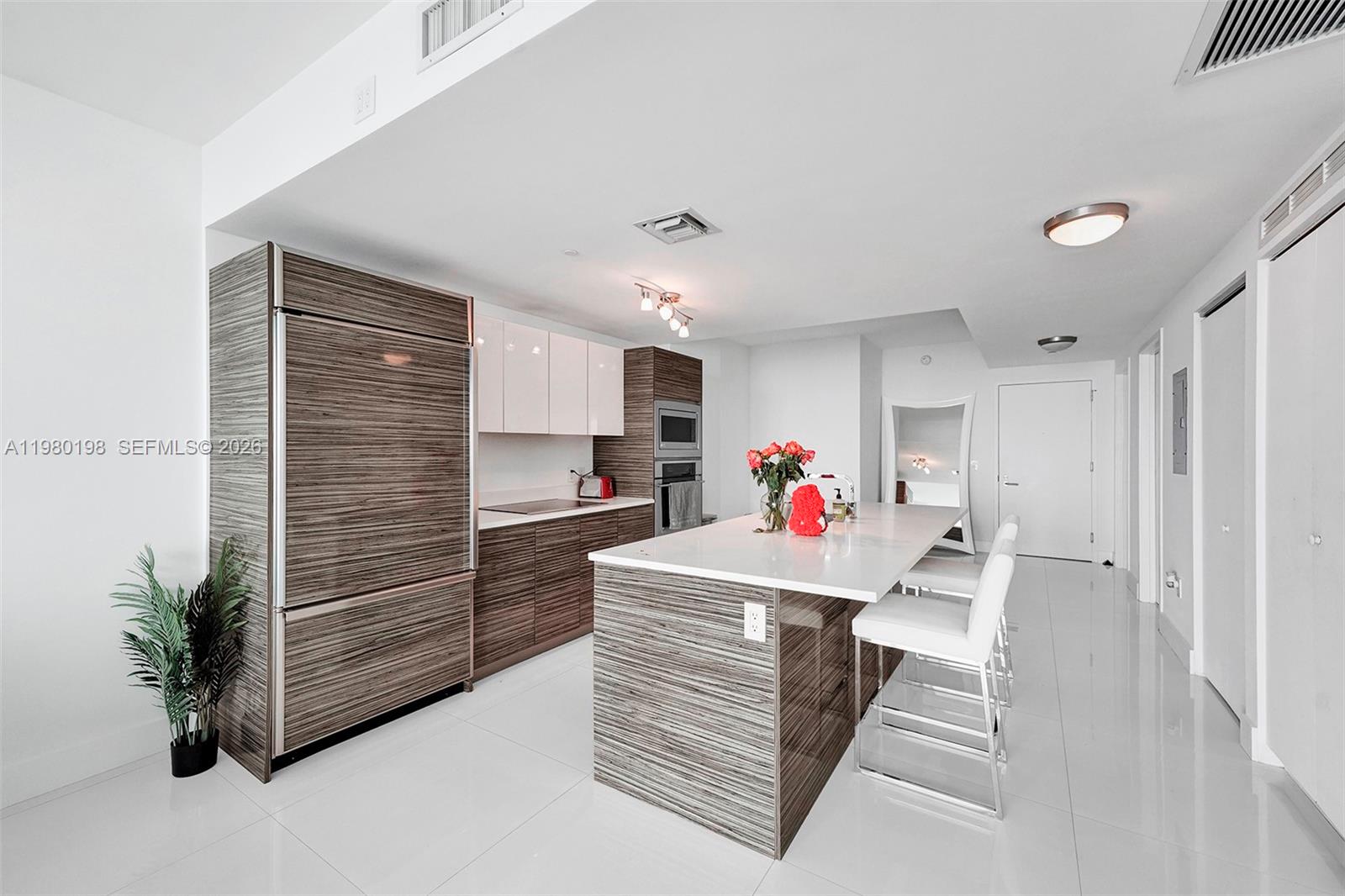 460 Northeast 28th Street, Unit 3403 Miami, FL 33137 - Photo 6 of 49