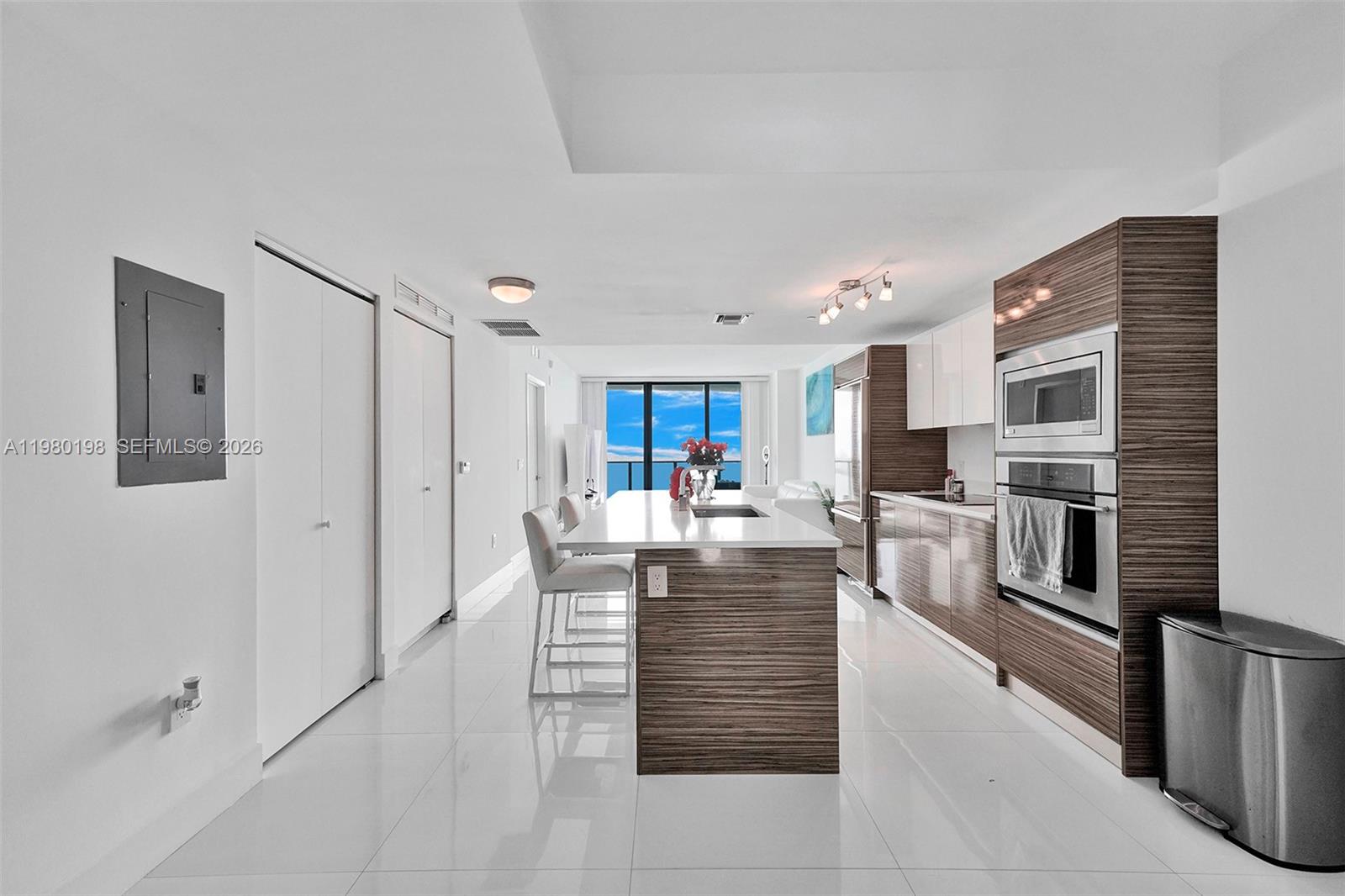 460 Northeast 28th Street, Unit 3403 Miami, FL 33137 - Photo 8 of 49