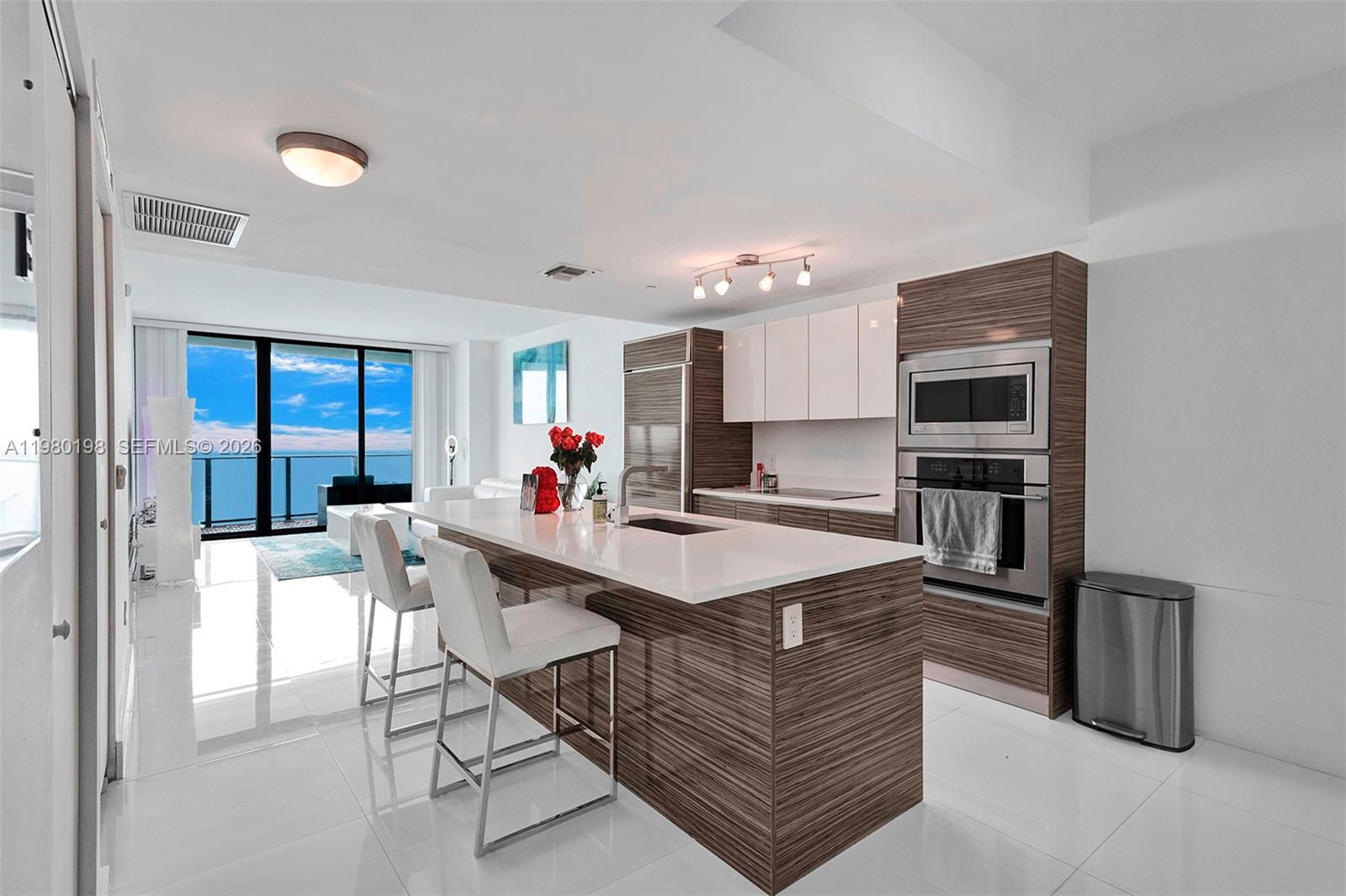 460 Northeast 28th Street, Unit 3403 Miami, FL 33137 - Photo 10 of 49