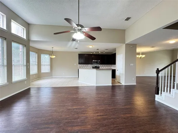$2,595 | 9501 Winter Park Drive, Frisco, TX 75035