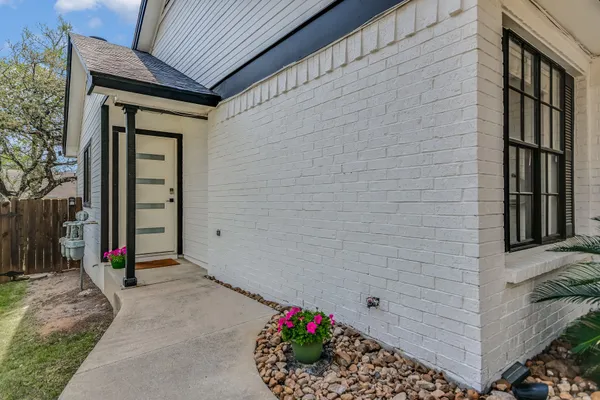 $349,000 | 2605 Garrettson Drive, Unit A, Austin, TX 78748