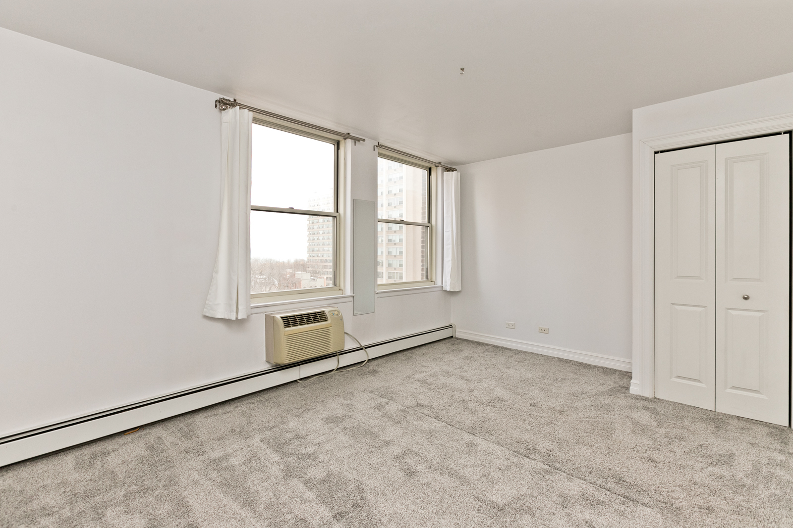 3033 North Sheridan Road, Unit 904 Chicago, IL 60657 - Photo 9 of 9