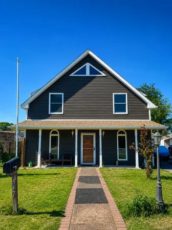 $849,900 | 547 Sunnybrook Drive West, Oceanside, NY 11572