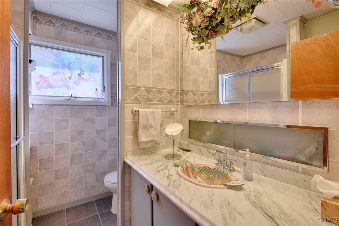 19481 Collins Landing West Orleans, NY 13607 - Photo 24 of 39