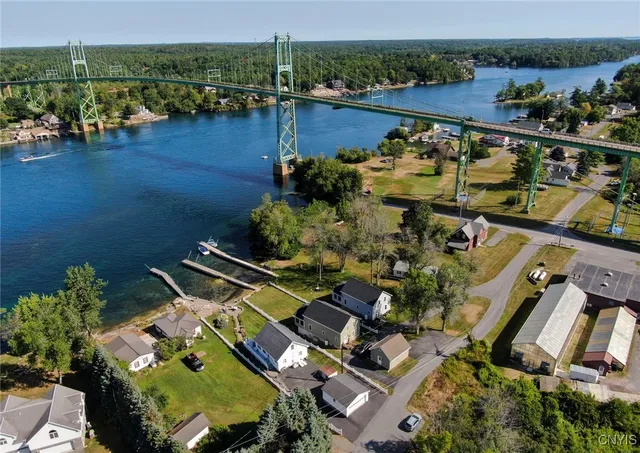 $625,000 | 19481 Collins Landing West, Orleans, NY 13607