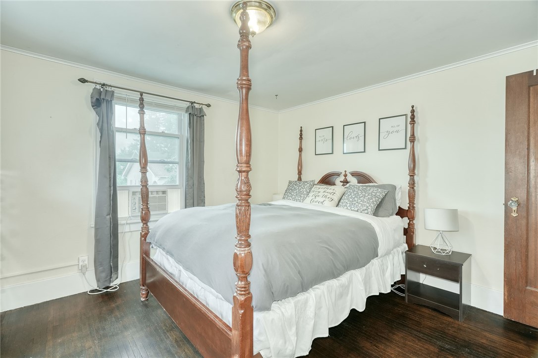84 Falstaff Road Irondequoit, NY 14609 - Photo 19 of 48