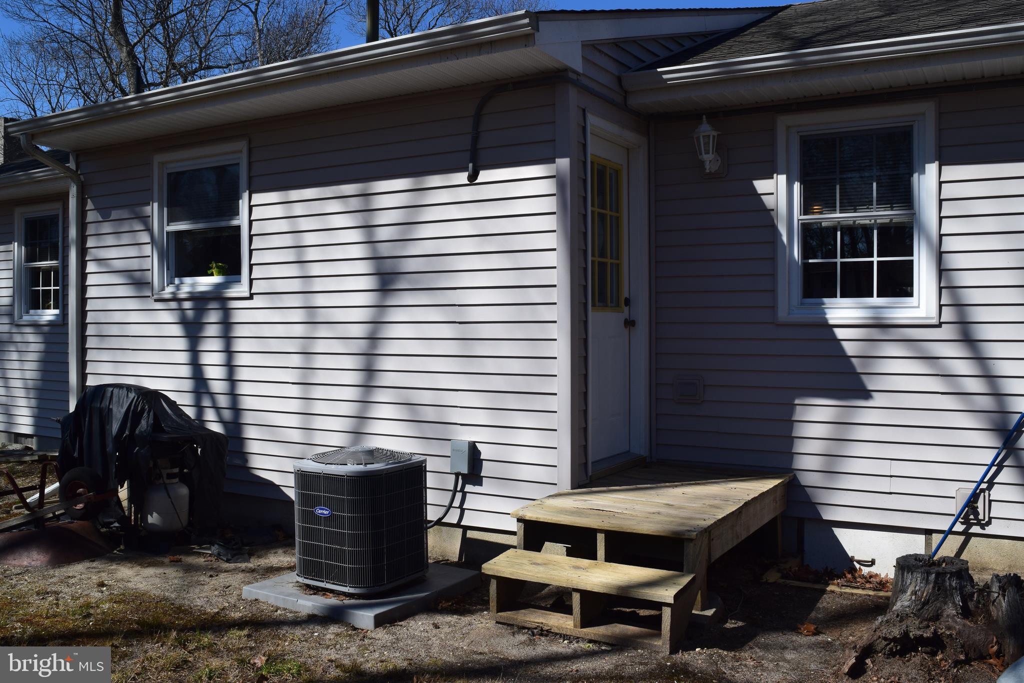 402 Tuckahoe Road Marmora, NJ 08223 - Photo 27 of 28 Entry to Kitchen from Backyard