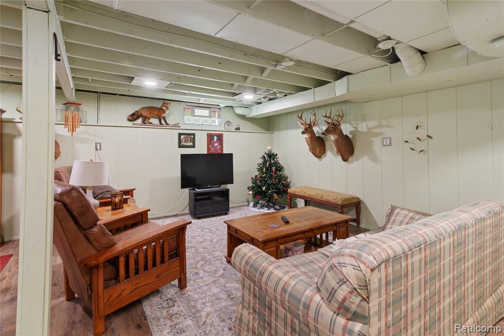 20551 Elwell Road Belleville, MI 48111 - Photo 27 of 35 Gallery Image 27