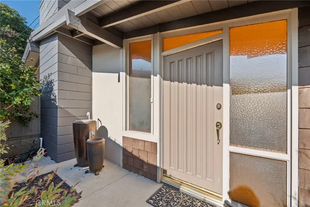 $2,600,000 | 449 South Prospect Avenue, Manhattan Beach, CA 90266