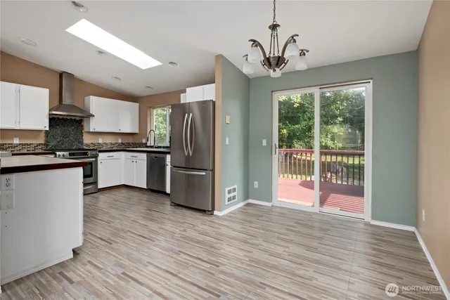 $499,999 | 1271 South Rickover Drive, Coupeville, WA 98239