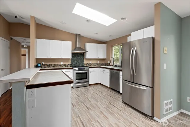 $499,999 | 1271 South Rickover Drive, Coupeville, WA 98239