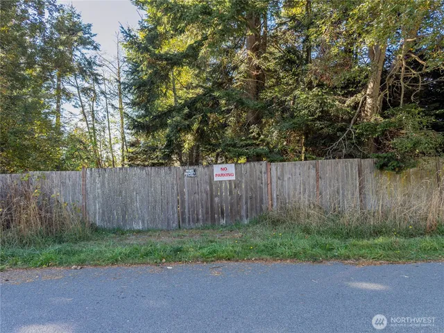 $499,999 | 1271 South Rickover Drive, Coupeville, WA 98239