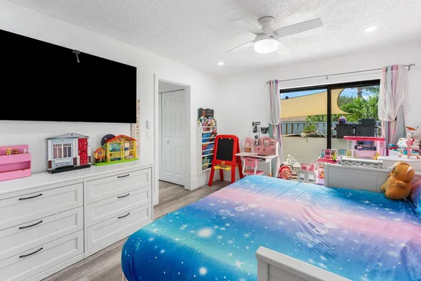 $2,700 | 8014 Ambach Way, Hypoluxo, FL 33462
