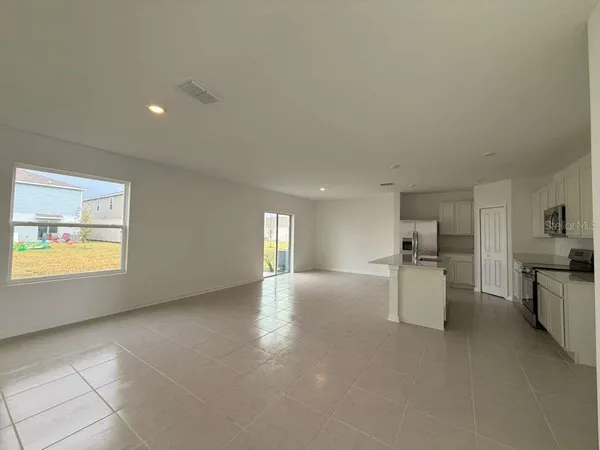 $2,000 | 2728 Lookout Rdg Road, Haines City, FL 33844