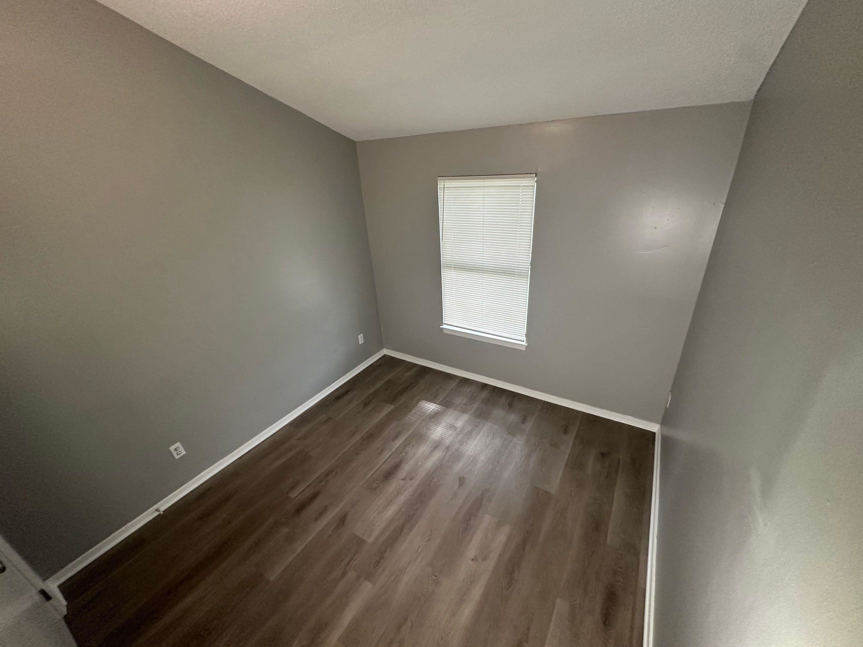 4708 Laughlin Road Memphis, TN 38118 - Photo 11 of 12 Gallery Image 11