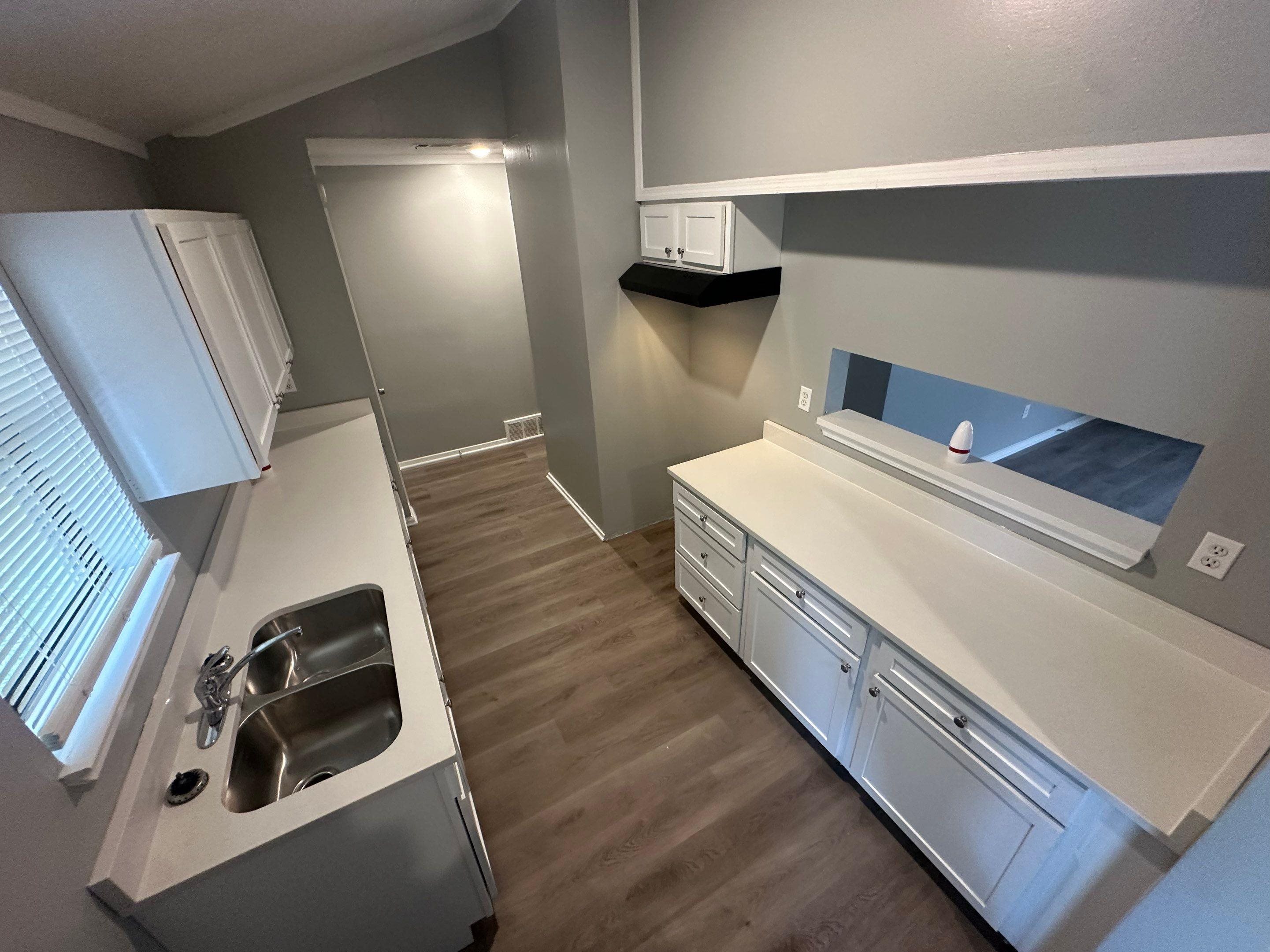 4708 Laughlin Road Memphis, TN 38118 - Photo 3 of 12 Gallery Image 3