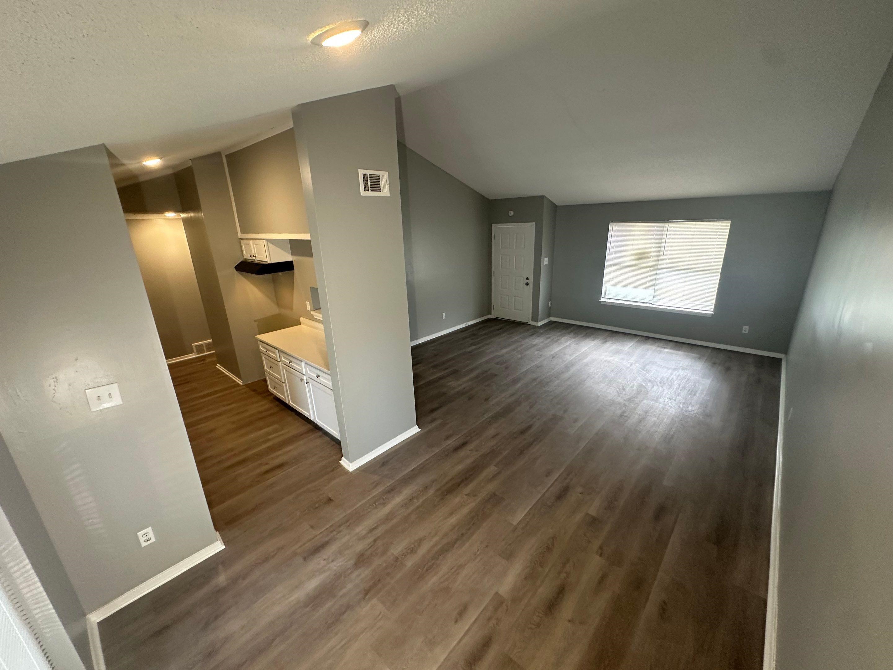 4708 Laughlin Road Memphis, TN 38118 - Photo 6 of 12 Gallery Image 6