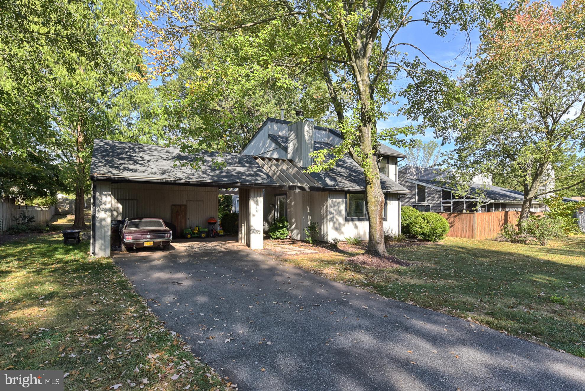 17424 Collier Way Poolesville, MD 20837 - Photo 2 of 61 Double-car carport and wide driveway