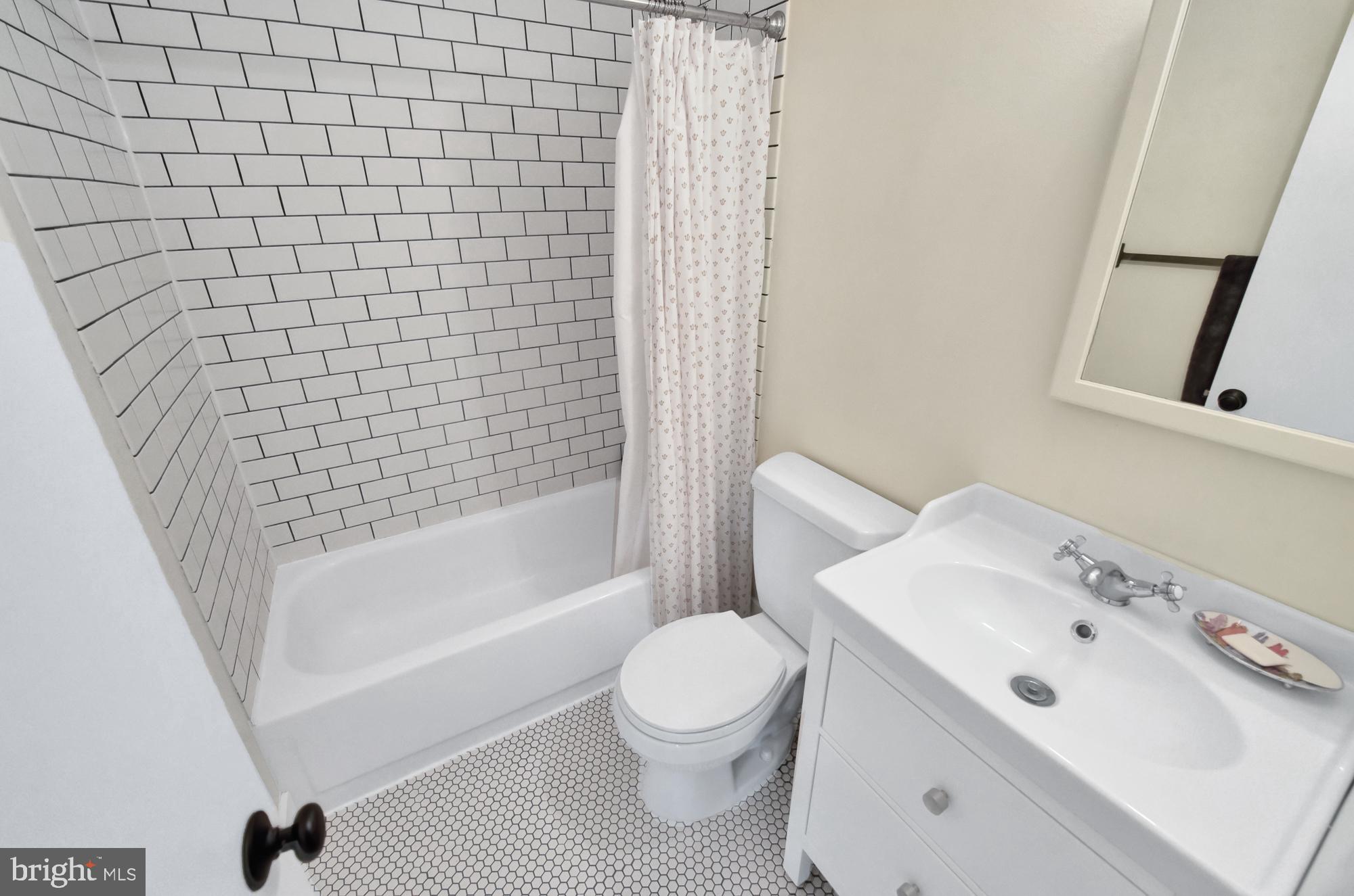 17424 Collier Way Poolesville, MD 20837 - Photo 48 of 61 Completely renovated hall bath