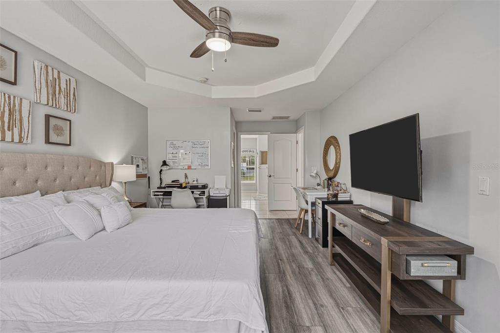 3131 Hercules Road Venice, FL 34293 - Photo 20 of 56