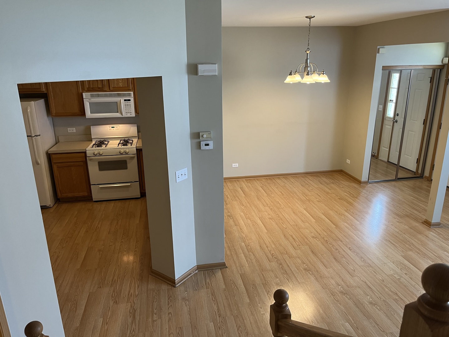800 County Line Road, Unit 800 Aurora, IL 60502 - Photo 4 of 20