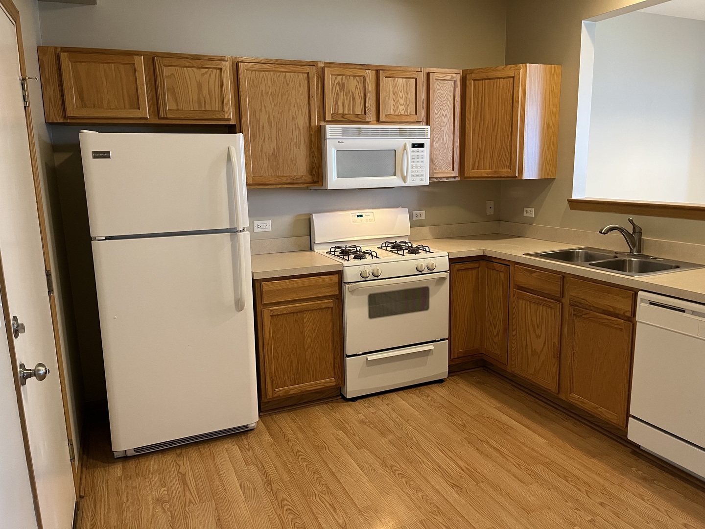 800 County Line Road, Unit 800 Aurora, IL 60502 - Photo 10 of 20
