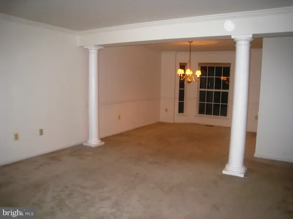 $3,995 | 13195 Quade Lane, Woodbridge, VA 22193