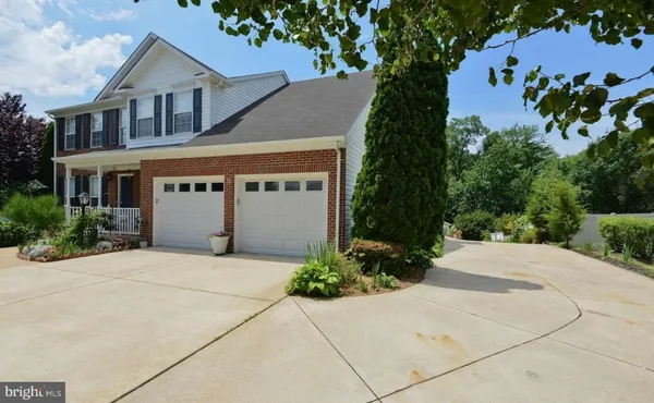 $3,995 | 13195 Quade Lane, Woodbridge, VA 22193