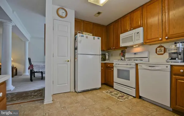 $3,995 | 13195 Quade Lane, Woodbridge, VA 22193