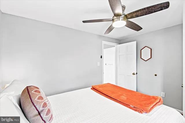 $375,000 | 300 Weems Street, Colonial Beach, VA 22443