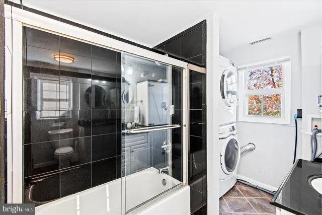 $375,000 | 300 Weems Street, Colonial Beach, VA 22443