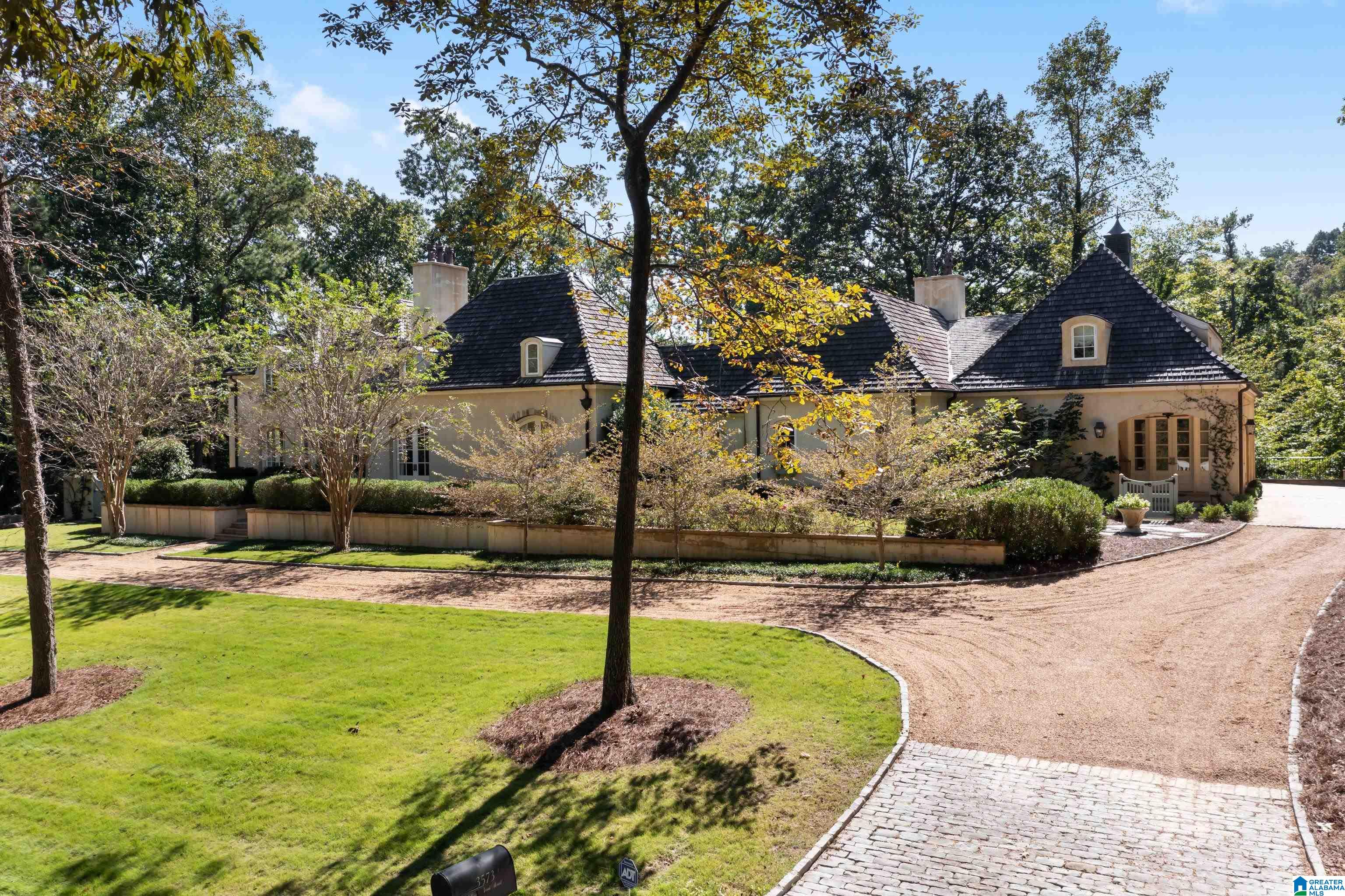 3573 River Bend Road Birmingham, AL 35243 - Photo 3 of 62