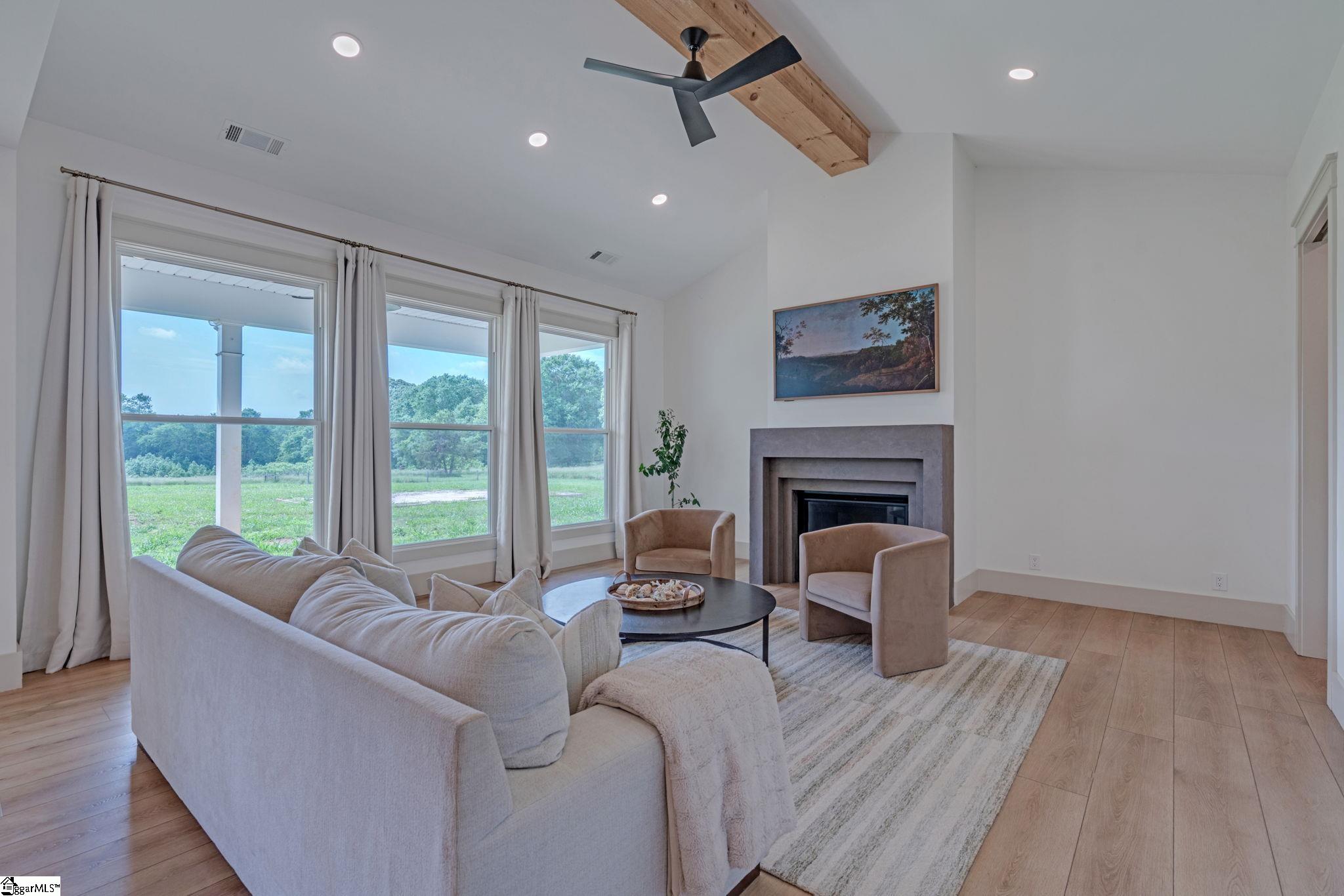 320 Terry Road Fountain Inn, SC 29644 - Photo 5 of 39