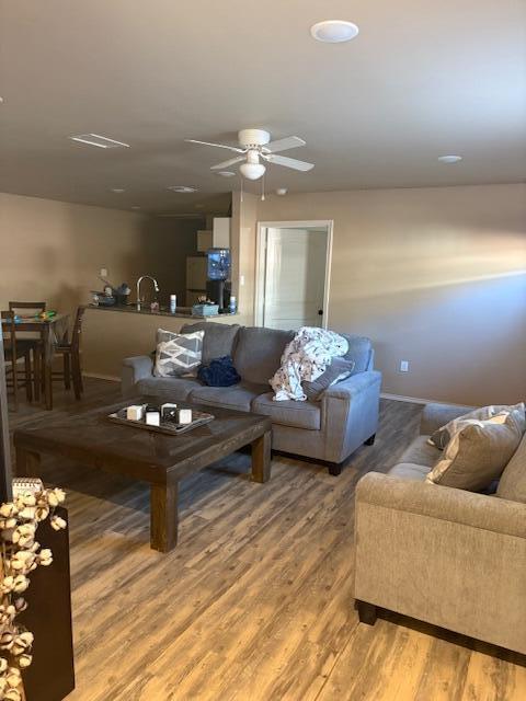 1007 Preston Trail Wolfforth, TX 79382 - Photo 3 of 15 Living Room A