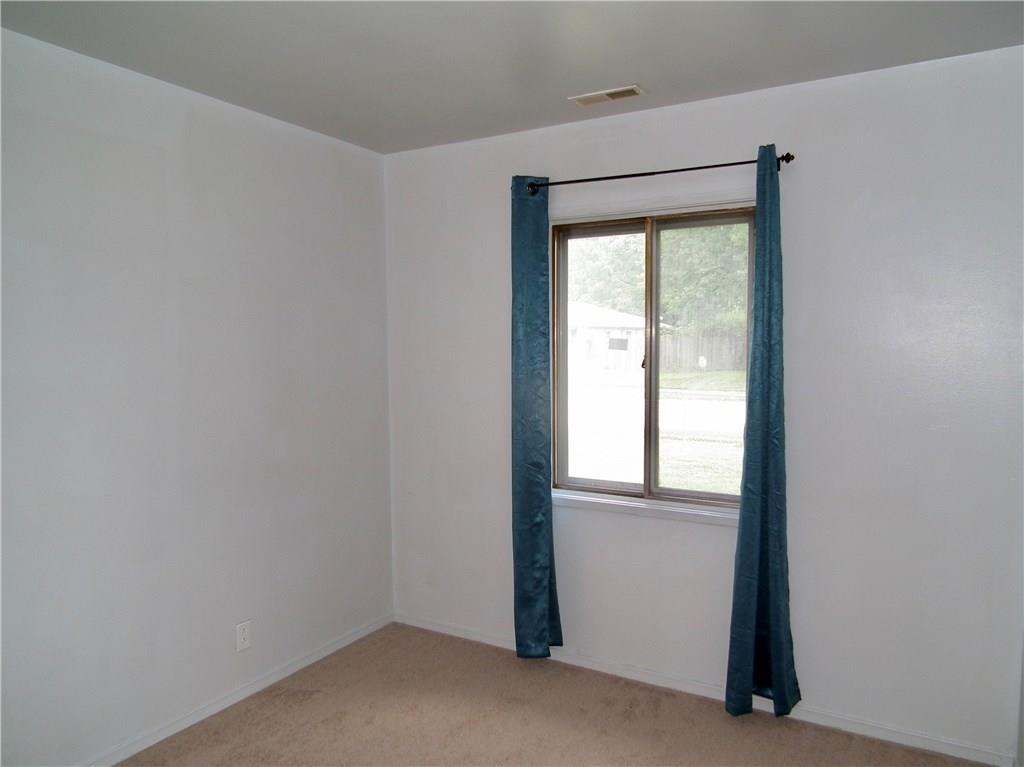 2708 Fredonia Road Indianapolis, IN 46222 - Photo 12 of 17 Gallery Image 12
