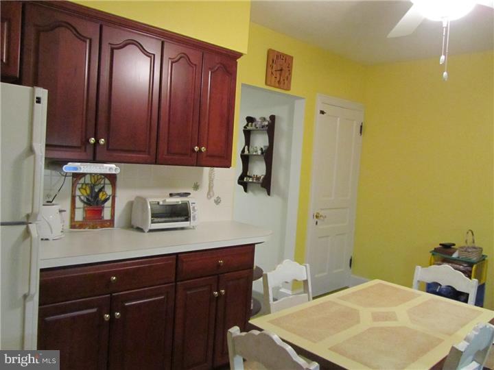 307 Ryers Avenue Cheltenham, PA 19012 - Photo 11 of 25 Kitchen