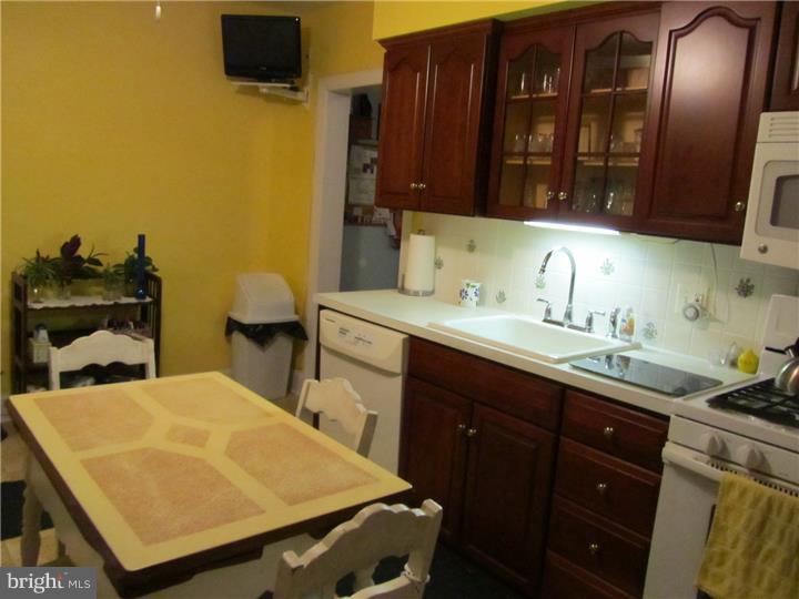 307 Ryers Avenue Cheltenham, PA 19012 - Photo 13 of 25 Kitchen