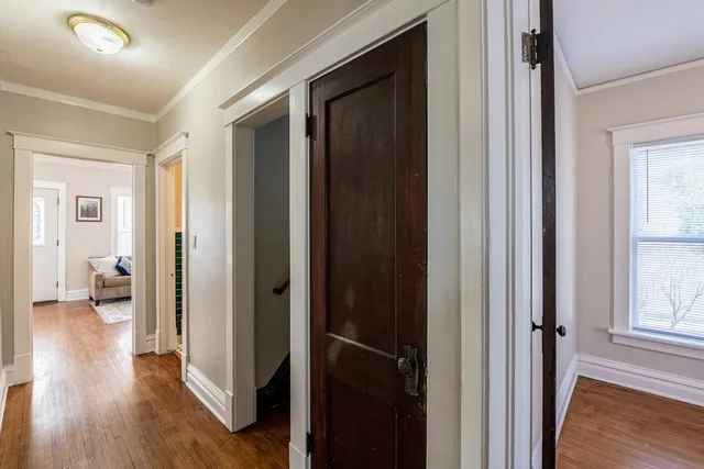 $314,900 | 655 Glenwood Avenue, Joliet, IL 60435