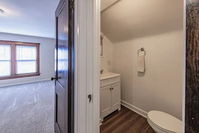 $314,900 | 655 Glenwood Avenue, Joliet, IL 60435