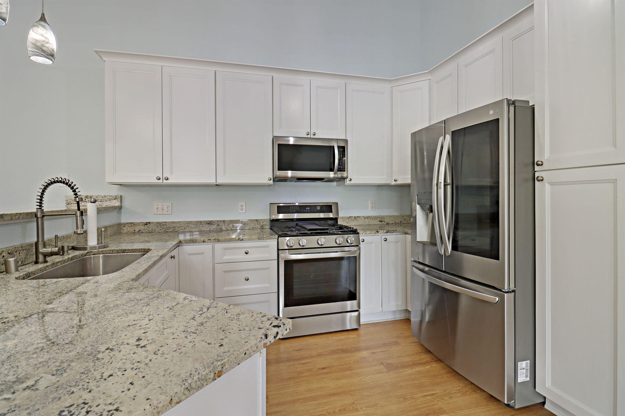 6911 53rd Street, Unit 136 Kenosha, WI 53144 - Photo 3 of 22 6-web-or-mls-6911 53rd St Unit 136 Kenos