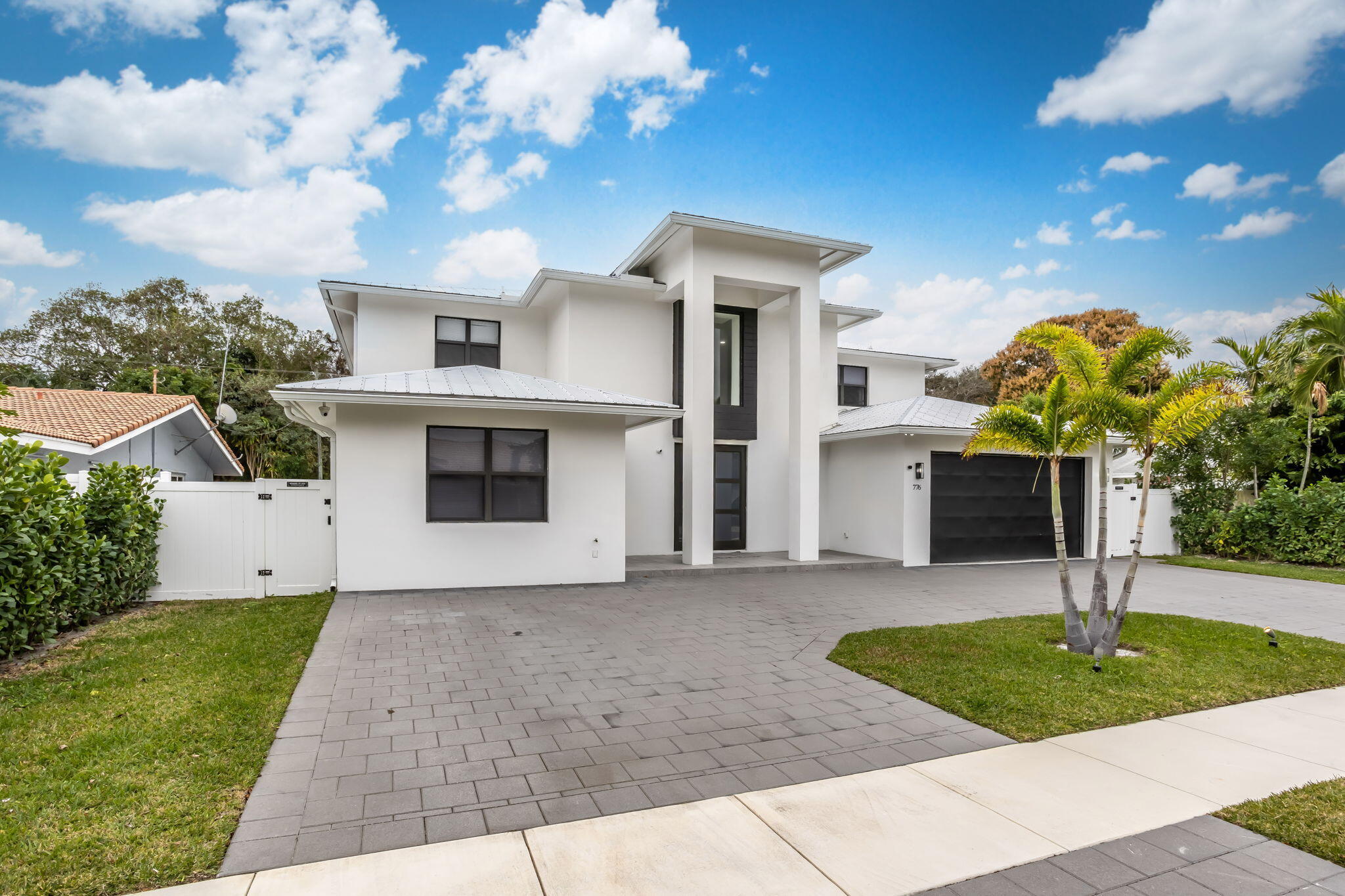 776 Bailey Street Boca Raton, FL 33487 - Photo 9 of 73 5-web-or-mls-0E2A2474-HDR