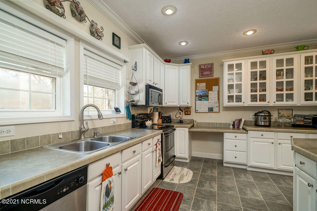 1191 Point Caswell Road Atkinson, NC 28421 - Photo 9 of 49 1191pointcaswell-9