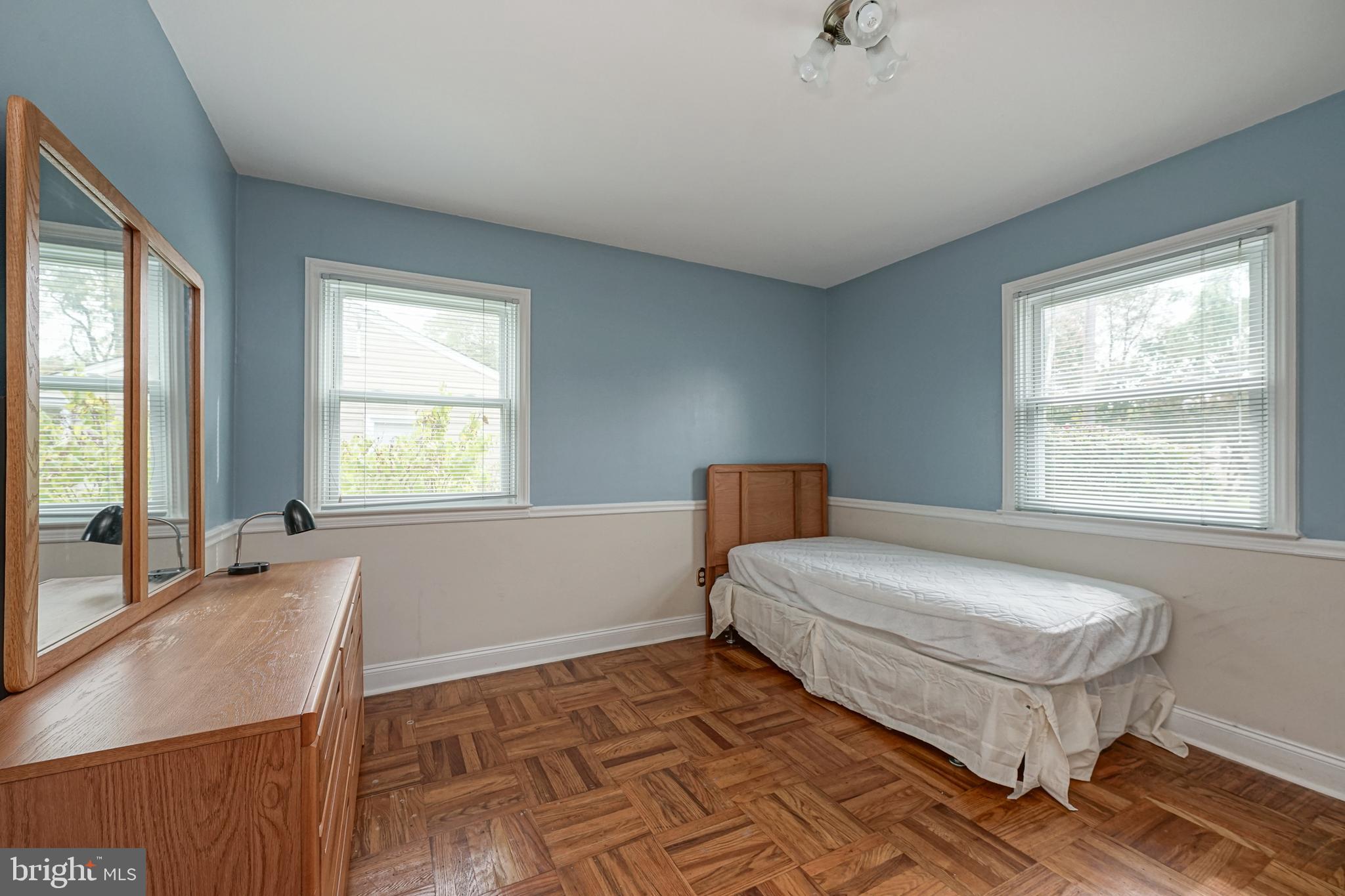 21 Warwick Road Stratford, NJ 08084 - Photo 22 of 29