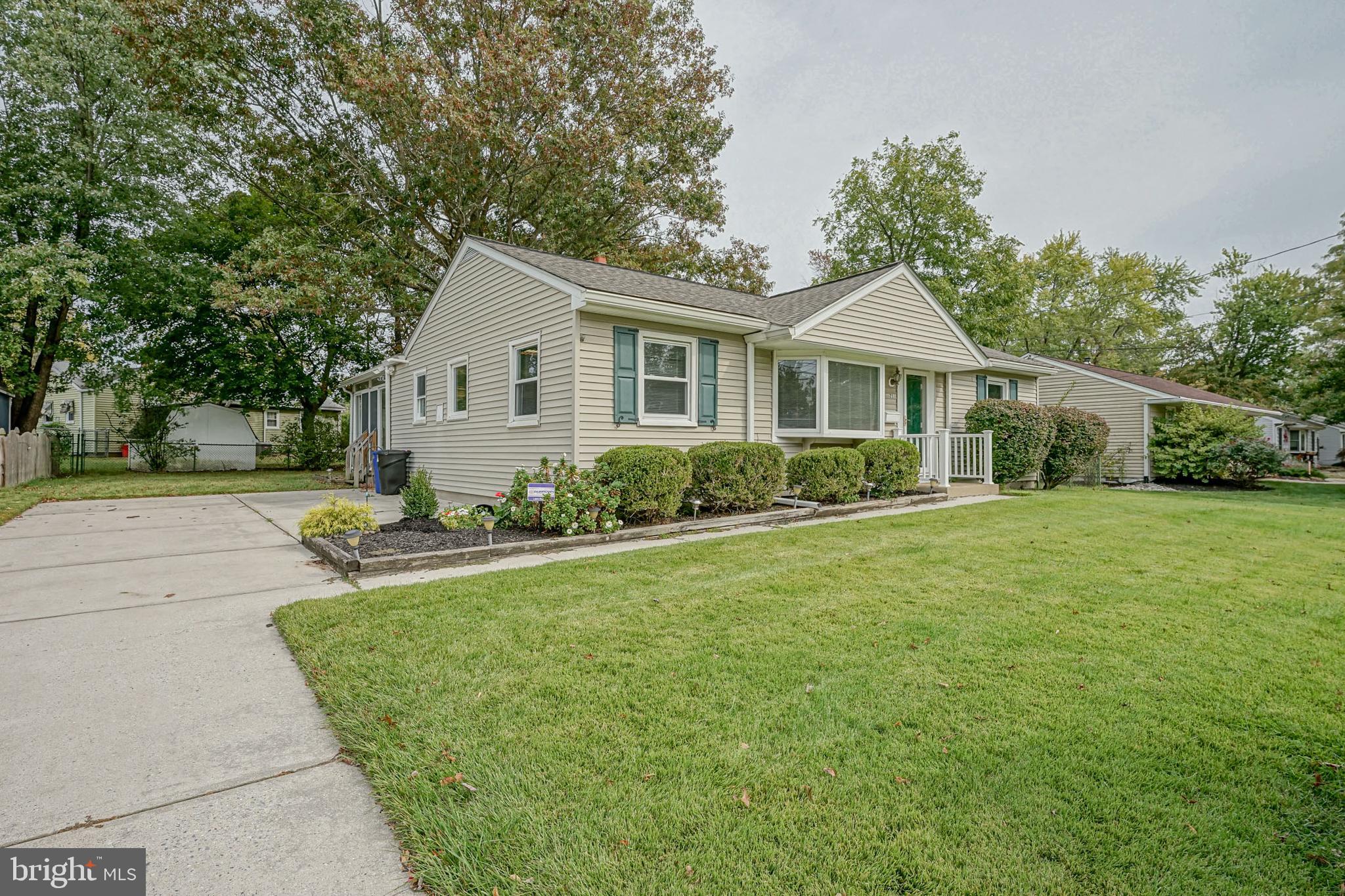 21 Warwick Road Stratford, NJ 08084 - Photo 27 of 29