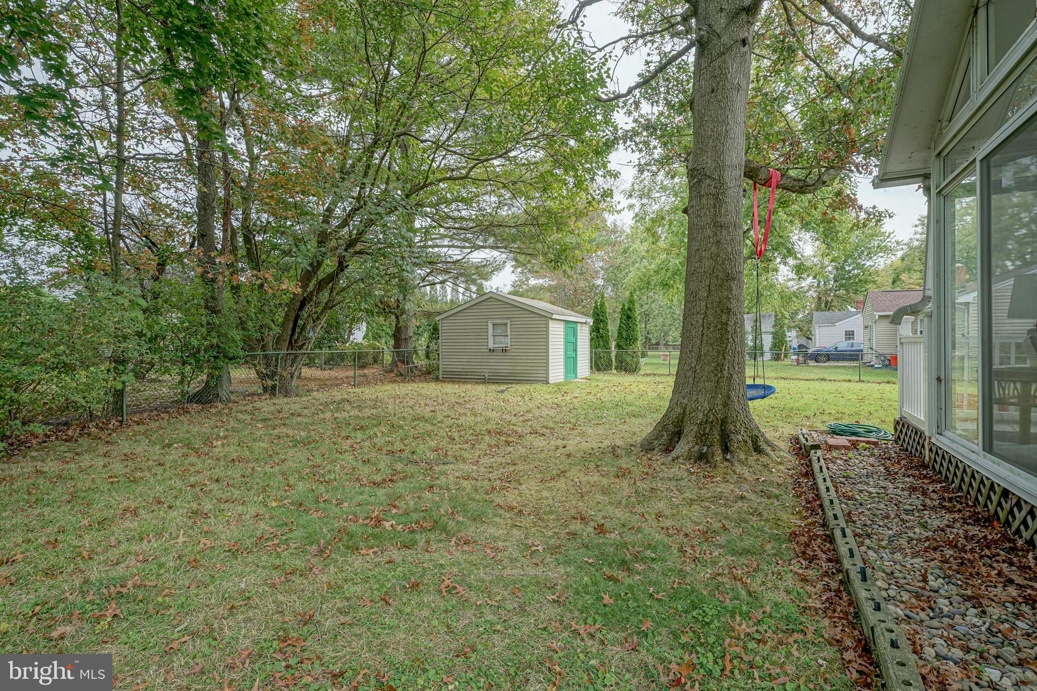 21 Warwick Road Stratford, NJ 08084 - Photo 28 of 29