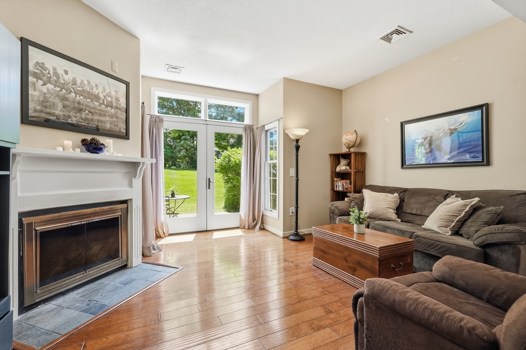 71 Amity Place, Unit 71 Amherst, MA 01002 - Photo 13 of 41