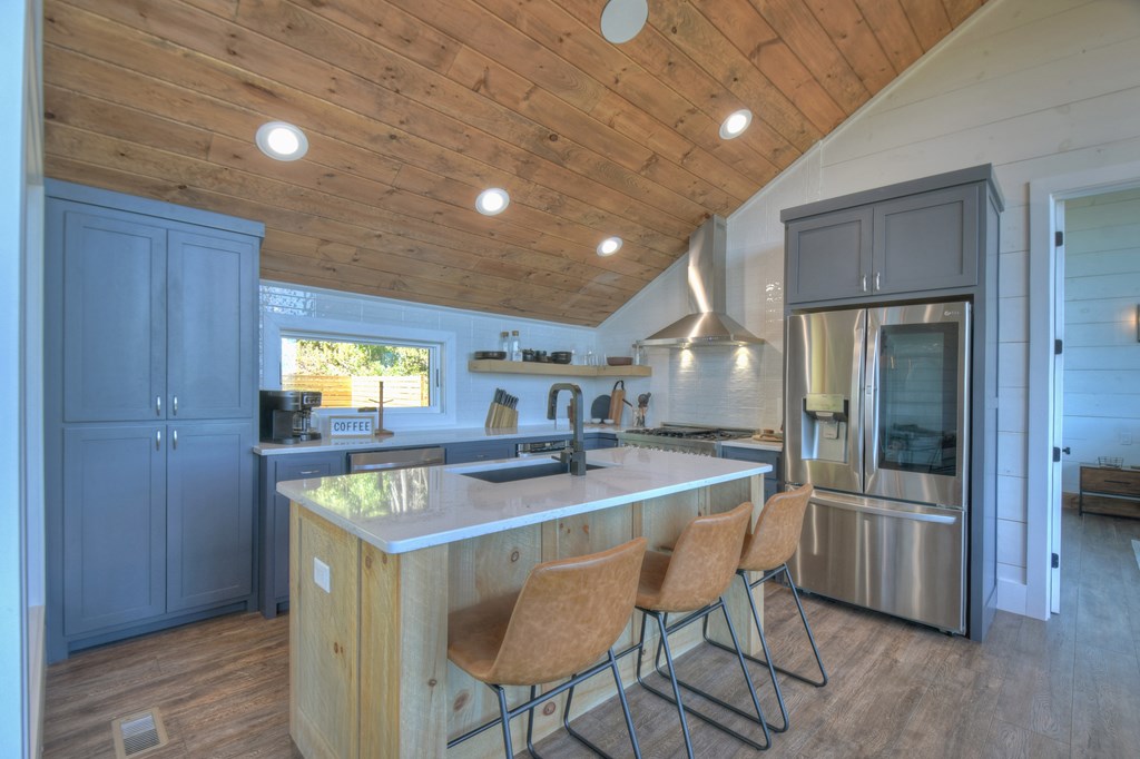 316 Blue Sky Drive Blue Ridge, GA 30513 - Photo 13 of 78 Gallery Image 13