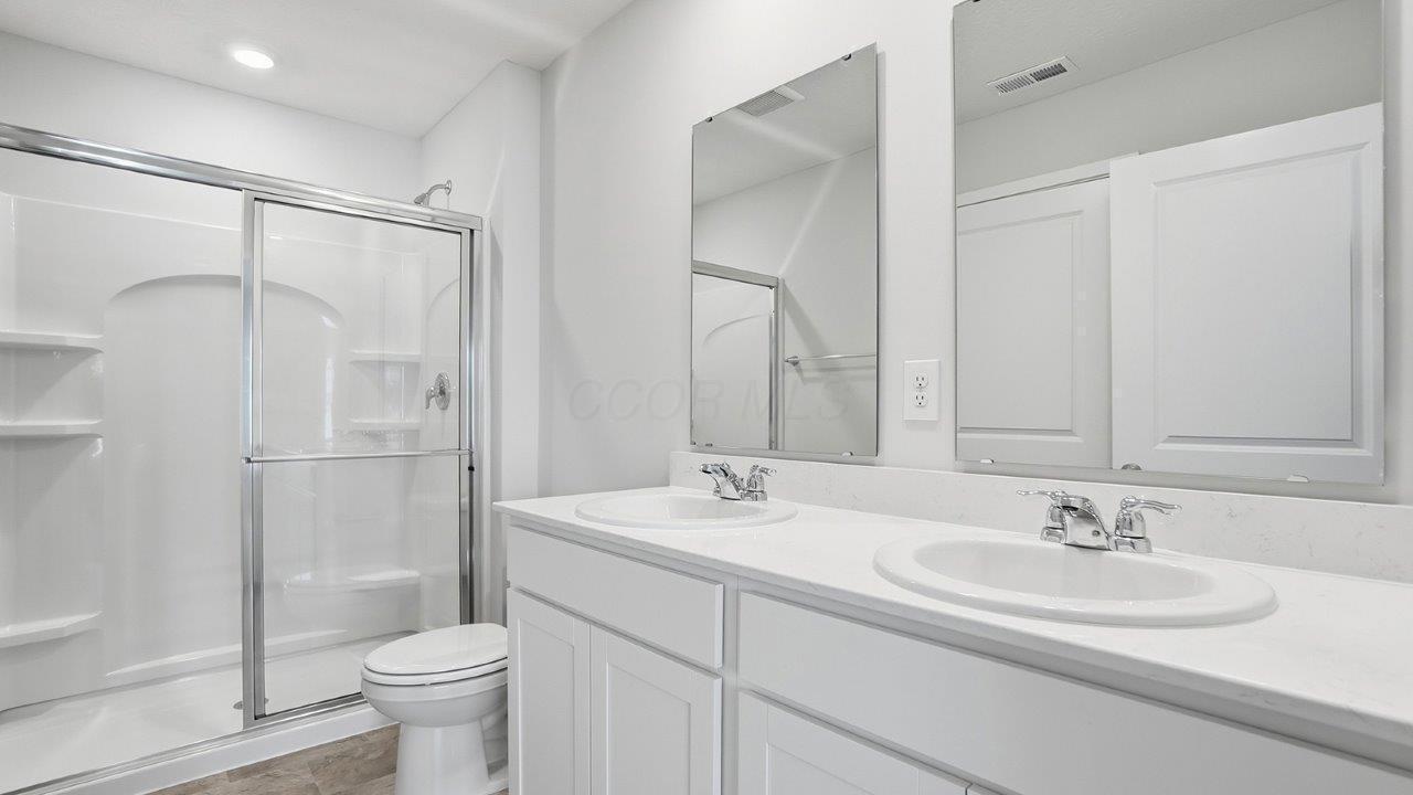 6350 Ripken Street Columbus, OH 43228 - Photo 25 of 57 _0021_024