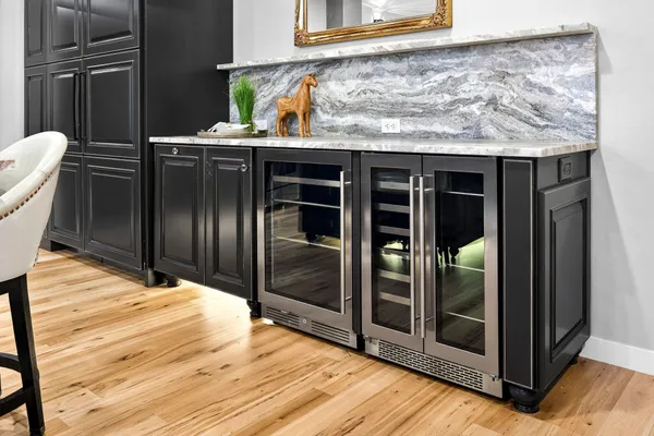 $1,200,000 | 30 Golden Wheat Lane, Wrightstown, WI 54180