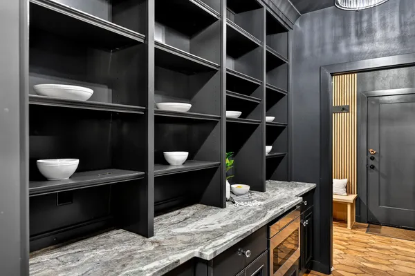 $1,200,000 | 30 Golden Wheat Lane, Wrightstown, WI 54180